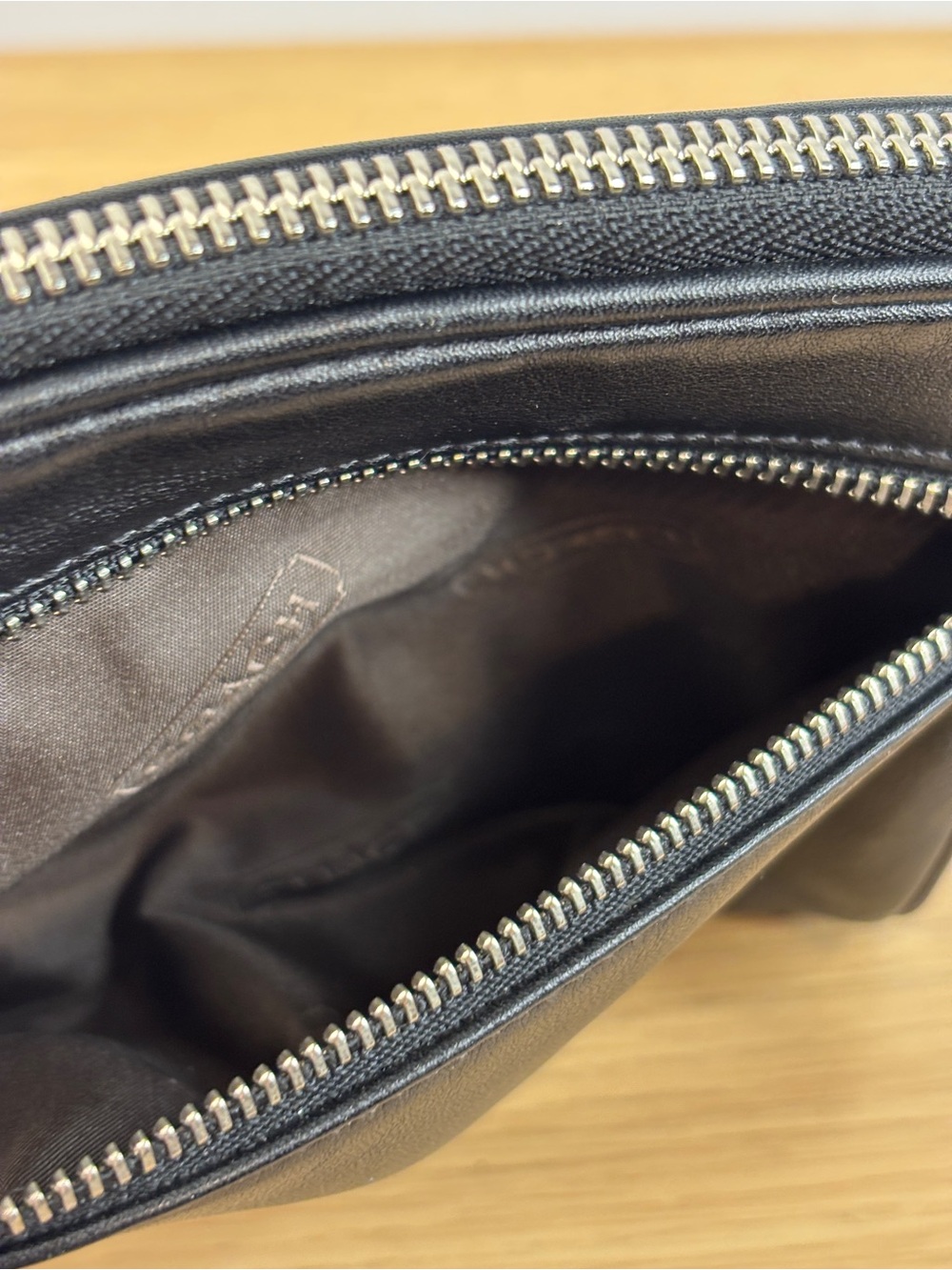 Coach Black Leather Zip Makeup Bag or Toiletry Pouch - Picture 5 of 11